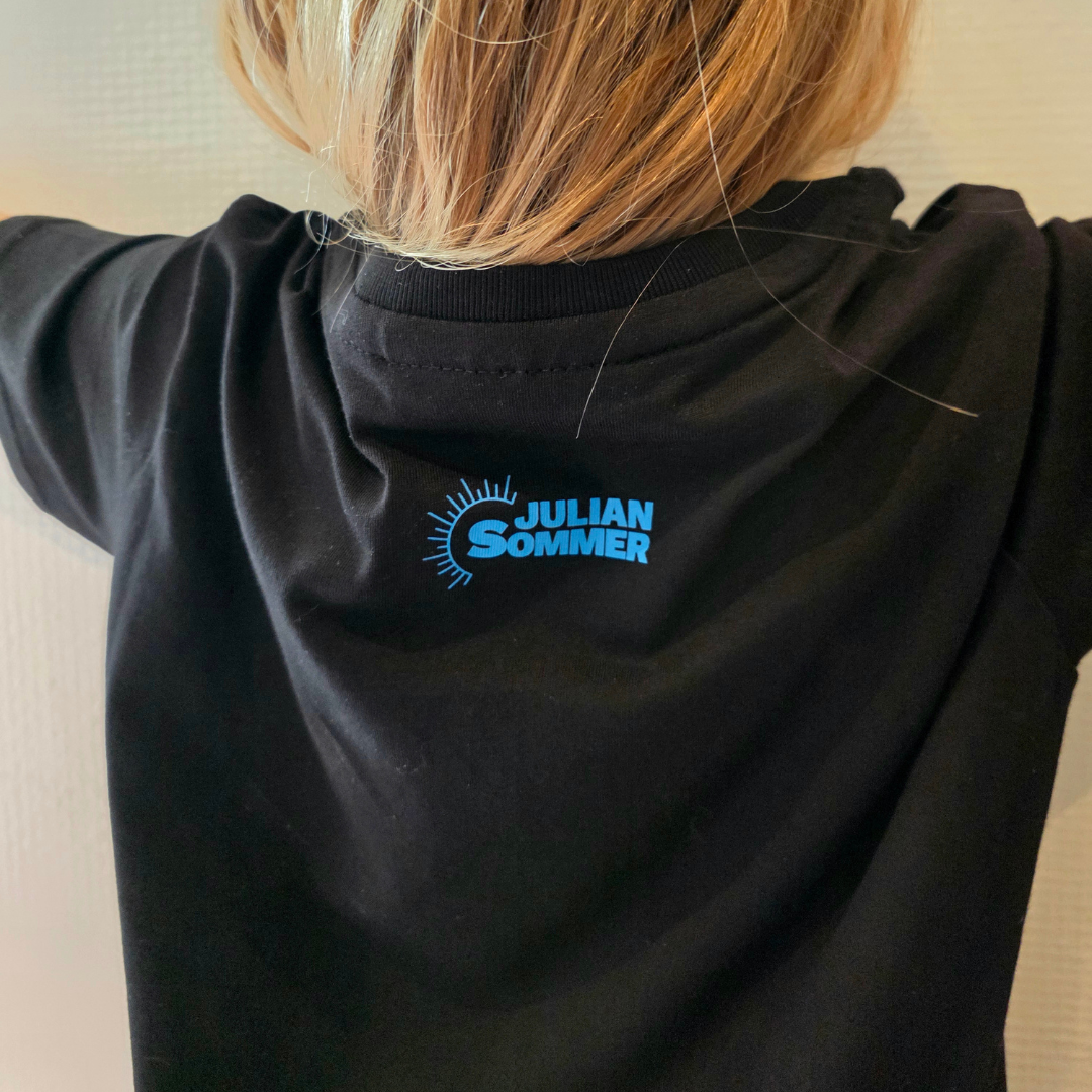 JULIAN SOMMER KINDER-SHIRT „TRIPLE HEAD“ ☀️
