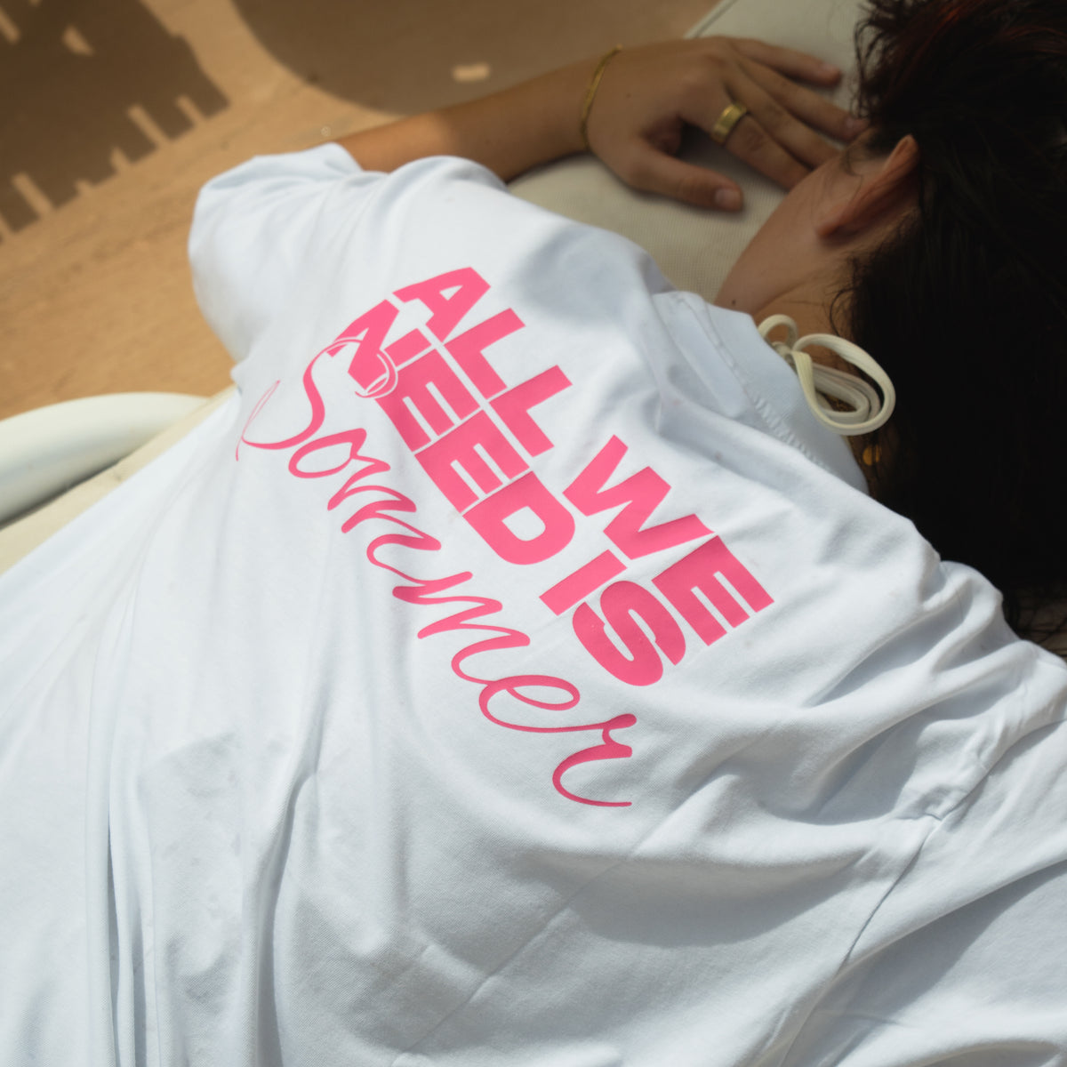 JULIAN SOMMER SHIRT – „ALL WE NEED IS SOMMER“ ☀️🍻
