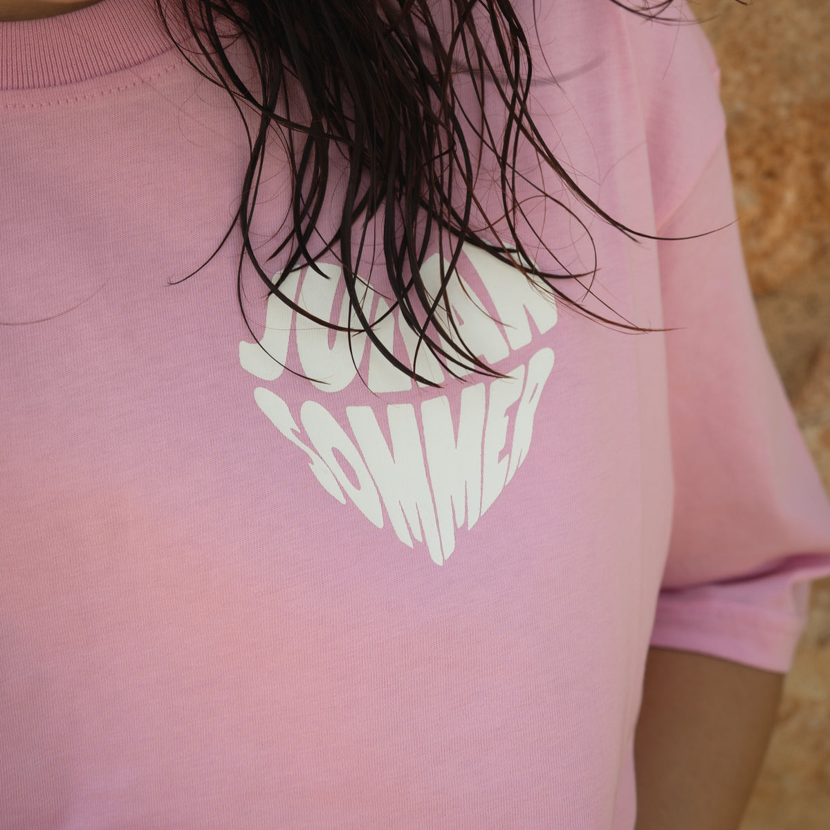JULIAN SOMMER SHIRT „HERZ“ – ROSA 🩷☀️