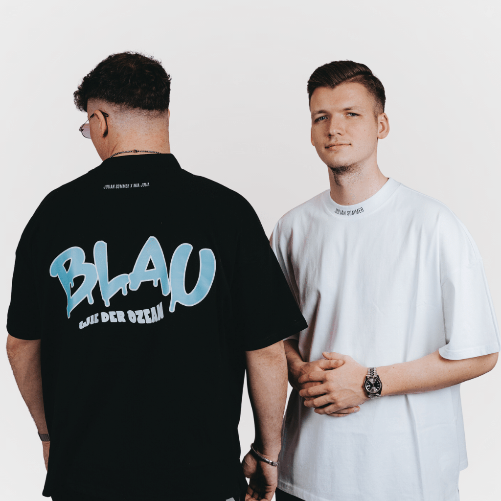 BLAU WIE DER OZEAN - OVERSIZED SHIRT STREET ART